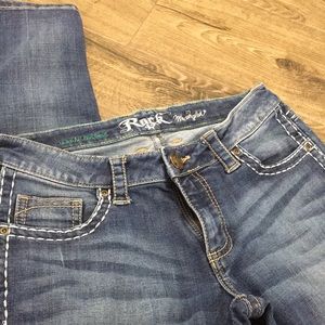 Rock wrangler skinny jeans 28